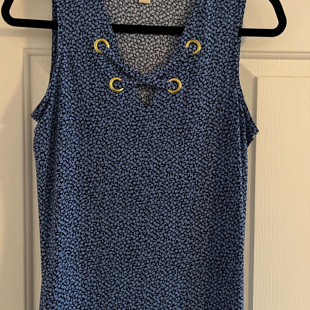 Sleeveless top